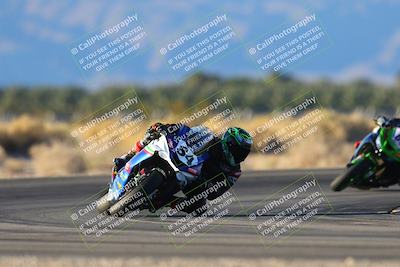 media/Dec-07-2024-CVMA (Sat) [[21c5f1ef85]]/Race 12-Supersport Middleweight/